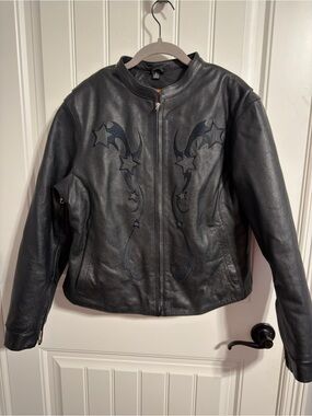 First Classics Women's Black Genuine Leather Biker Jacket. Size L